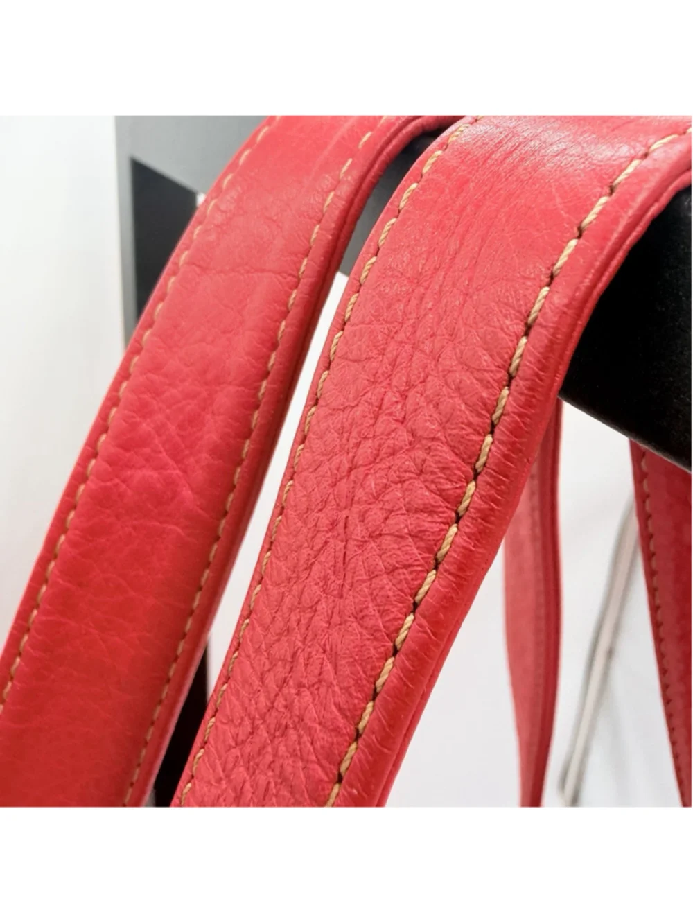 LEVENGER Red Pebbled LEATHER Large Tote Shoulder Work Bag Top Zip